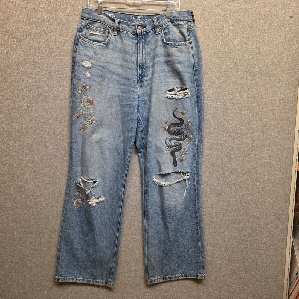 Womens 14 Highest Rise Skater Jeans Light Wash Snake Floral Embroidered Y2K